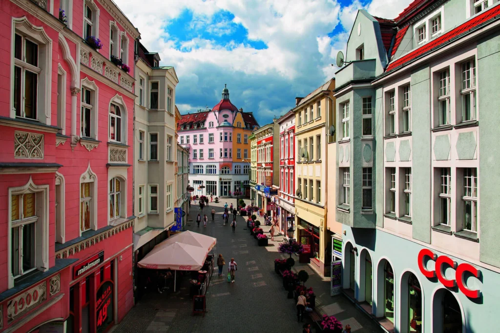 Widok zielonogórskiego deptaku w Zielonej Górze